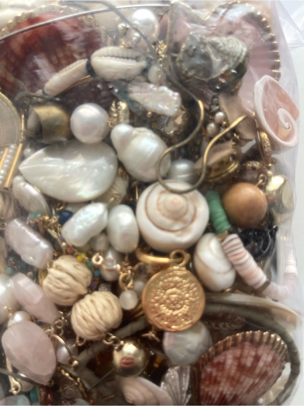 New Lot of Pearl Single Earrings - Picture 2 of 8